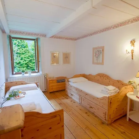 5br 300m From Center Ferienhaus *